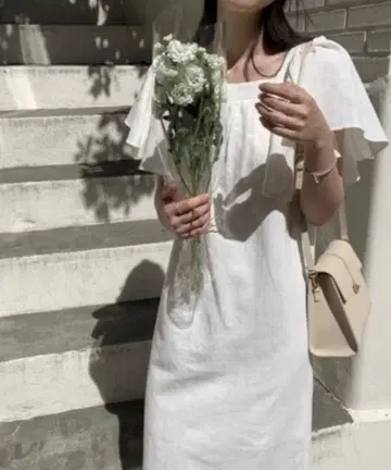 볼륨 슬리브 허리 벨트 리조트 원피스