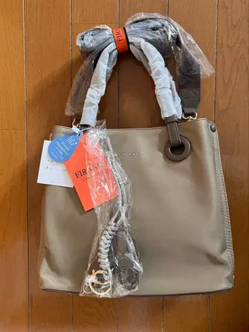 FIRANO COLLECTION 그레이지 핸드백