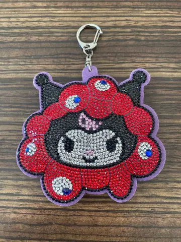 Kuromi 미야쿠미야쿠 키링 스톤 장식 포함