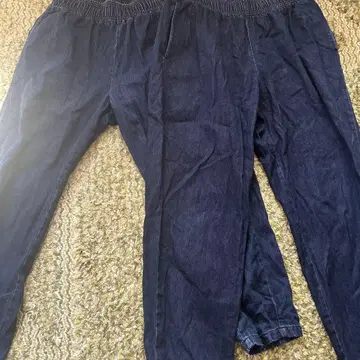 GU 캐주얼 데님풍 팬츠 M과 L