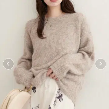 새상품급 natural couture 샤기 기모 크루넥 니트 풀오버