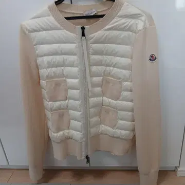 MONCLER 화이트 다운 자켓