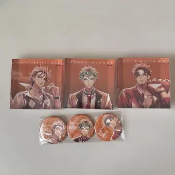 캐릭터 CD 3장 세트와 배지 3개