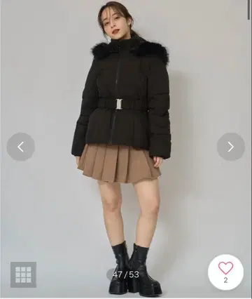 블랙 다운 자켓 후드 부착