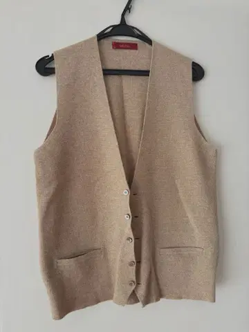 울 100% 베이지 베스트 M 사이즈