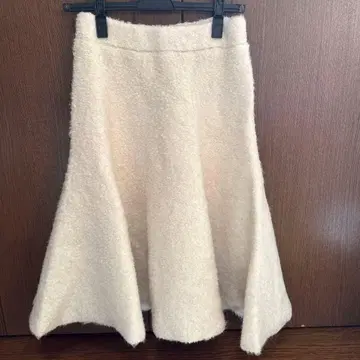 마차트 machatt 플레어 스커트