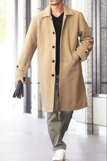 베이지 스텐카라 코트