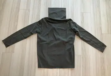 Attachment (남성용 터틀넥 티셔츠) 미사용 새상품