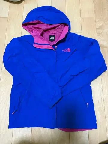 THE NORTH FACE 후드 부착 마운틴 후드티