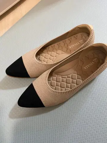 VIVAIA 베이지/블랙 플랫슈즈 37.5