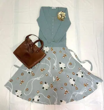 잉게보그 펄 카멜리아 무늬 플레어 롱 스커트 빈티지 데드스탁