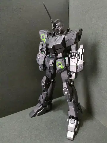 MG 유니콘 건담 [리서큘레이션 컬러]