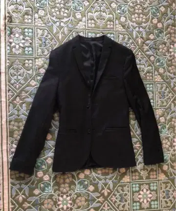 [ 레어! 스키니 수트 ]