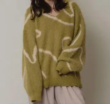 raffime V넥 뉴앙스 니트 그린