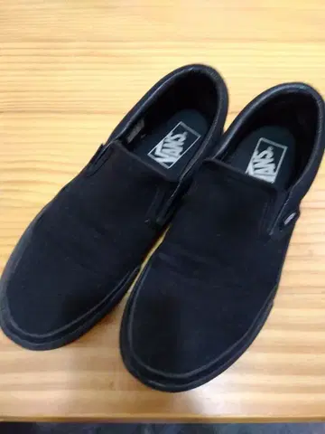 Vans 블랙 슬립온 24cm