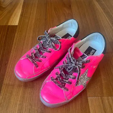 GOLDEN GOSSE SUPER-STAR 핑크 가죽 스니커즈