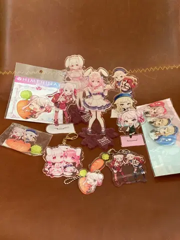 HIMEHINA 아크릴 키링 세트