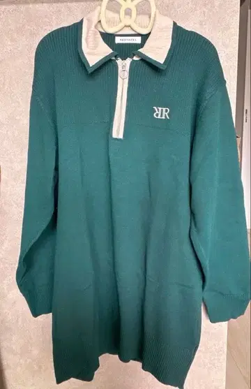 redyazel 하프 지퍼 배색 니트 원피스