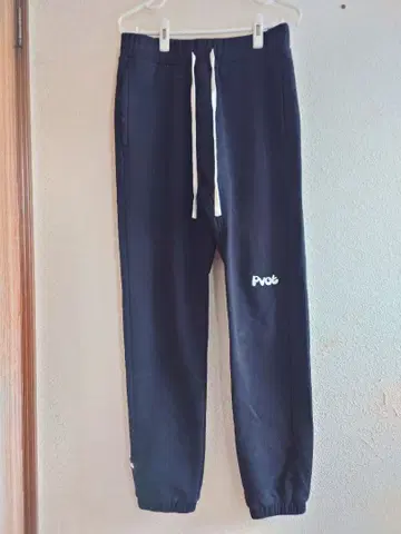 Pvot 블랙 조거 팬츠