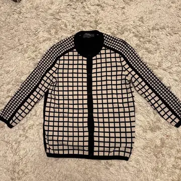 Salvatore Ferragamo 체크 무늬 가디건 sizeM