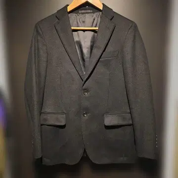 새상품급 유니클로 울 캐시미어 테일러드 자켓 S 사이즈