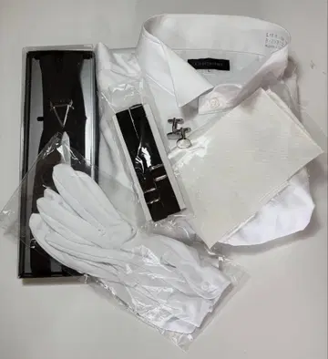 [ 거의 미사용품 ] 신랑 턱시도 6세트!