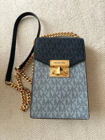MICHAEL KORS 스마트폰 숄더백