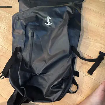 요코하마 F. 마리노스 백팩 닻 로고 포함