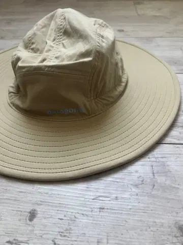 미사용품 파타고니아 쿠안다리 브리머 SP24 단종 컬러 새상품 L 사이즈