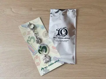 Mrs. GREEN APPLE 랜덤 참 키링