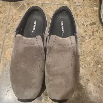 MERRELL 건메탈 슬립온