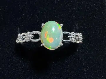 오팔 반지