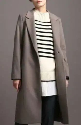 INDIVI 울 비버 체스터 코트