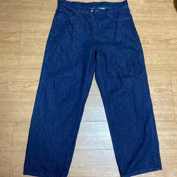 UNIQLO 와이드 스트레이트 청바지 사이즈 33