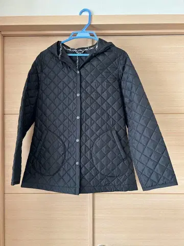 뉴요커 퀼팅 자켓 후드 부착 블랙 11호