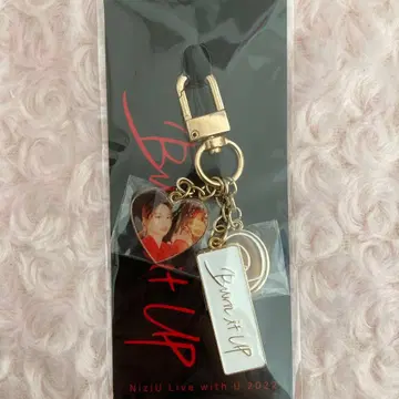 NiziU Burn it Up 사진 키링 아야카