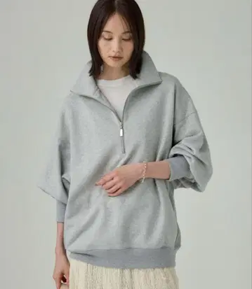 BABYLONE 하프 ZIP 쭈리 풀오버 새상품급