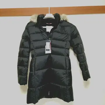 TOMMY HILFIGER 블랙 다운 코트