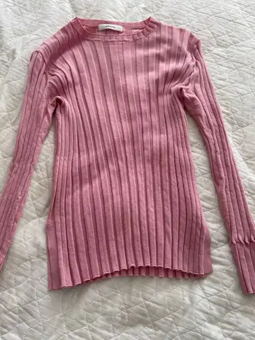 ebure 에부르 리브 니트 핑크 론 헤르만