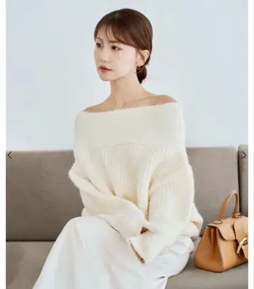 클레브라 오프숄더 니트