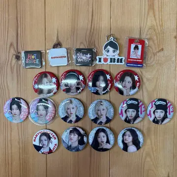 BABYMONSTER 캔뱃지 세트