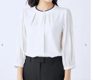 SUIT SELECT 칠부 소매 블라우스 M 택 포함 새상품