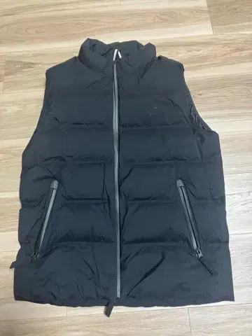 라코스테 블랙 다운 베스트