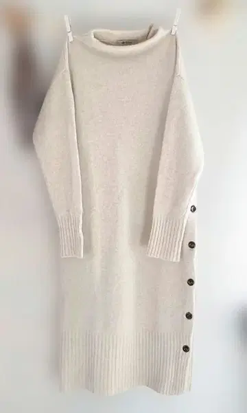 나노 유니버스 사이드 버튼 원피스