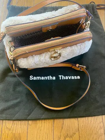 새상품급 Samantha Thavasa 숄더백 베이지