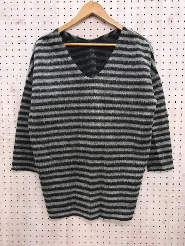 00s 인디 시리즈 구제 의류 보더 샤기 니트 상의