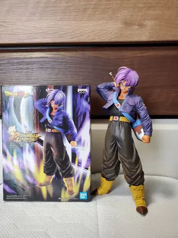 프라이스 드래곤볼 트렁크스 피규어