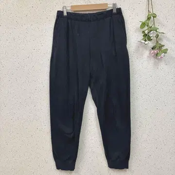 [ UNIQLO ] 유니클로 울트라 스트레치 웜 스웨트 팬츠 (M)