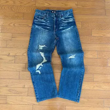 NYLAUS CREW DESIGN WORKS