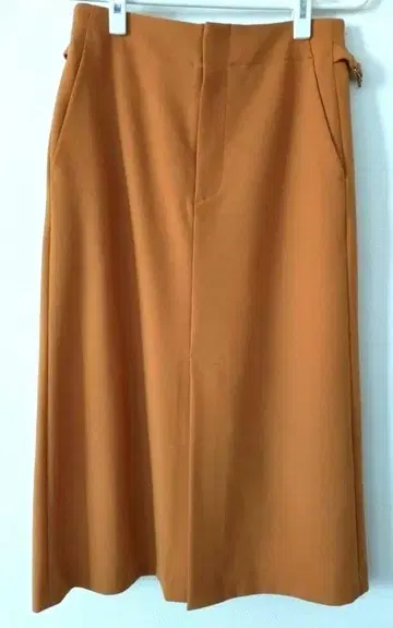 MACPHEE 맥피 스커트